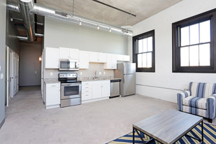 Pershing Hill Lofts Apartamentos