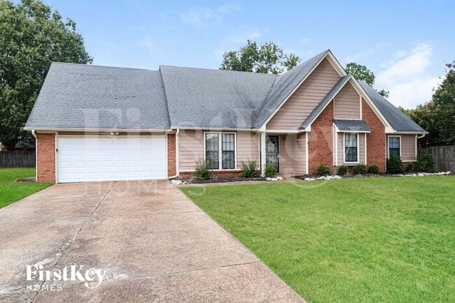7458 Keynon Cove in Memphis, TN - Foto de edificio - Building Photo