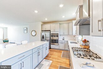 130 Livingston Ln in Exton, PA - Building Photo - Building Photo