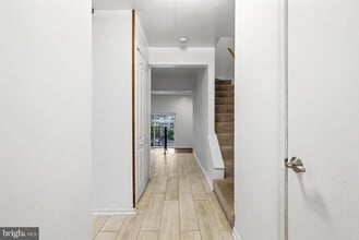 11072 Berrypick Ln in Columbia, MD - Building Photo - Building Photo