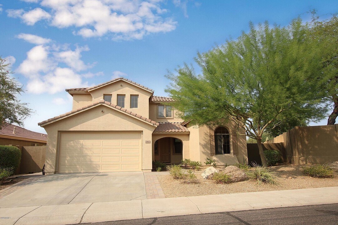 2862 W Haley Dr in Anthem, AZ - Building Photo