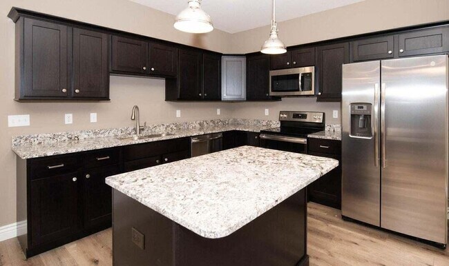 28 Blue Ridge Rd, Unit 101 in Columbia, MO - Building Photo - Building Photo