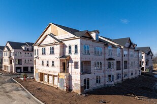 Gardens at Roseland in Roseland, NJ - Building Photo