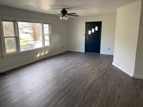5225 Chain of Rocks Rd in Edwardsville, IL - Building Photo - Building Photo