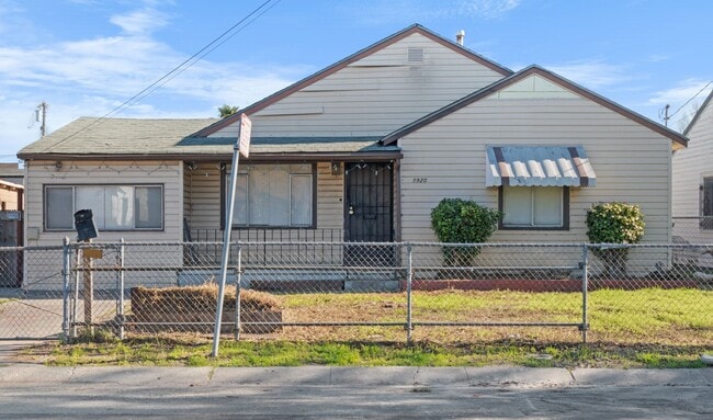 property at 9920 Hesket Rd