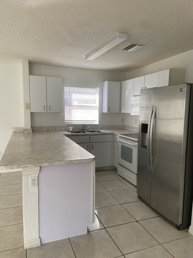 4416 Hamlet Ct in Kissimmee, FL - Building Photo - Building Photo