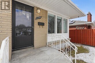 1106 Checkers Rd in Ottawa, ON - Building Photo - Building Photo