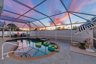 1604 82nd St NW in Bradenton, FL - Building Photo - Building Photo