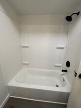 2713 Center St in Granite City, IL - Building Photo - Building Photo