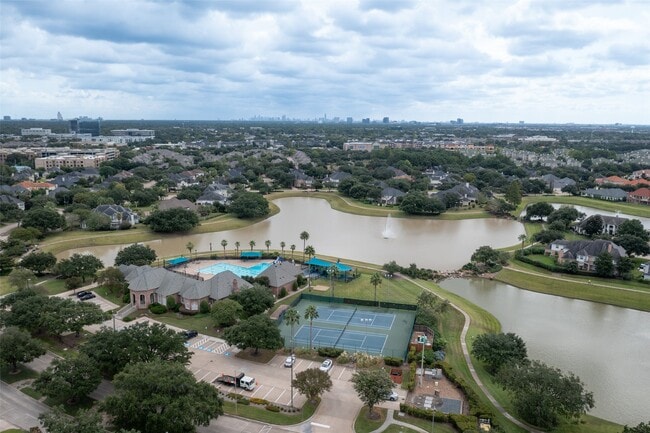 property at 2018 Mystic Arbor Ln