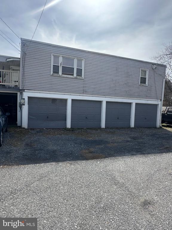 548 Hershey Rd in Hummelstown, PA - Building Photo - Building Photo