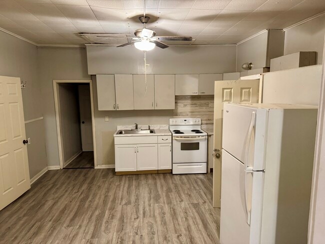 914 8th Ave S, Unit 1 in St. Cloud, MN - Building Photo - Building Photo