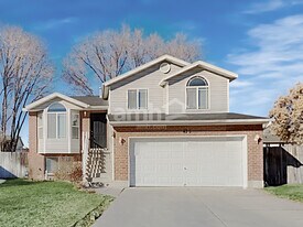 435 S 120 W in Ogden, UT - Building Photo