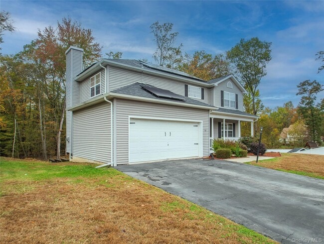 22 Sycamore Way in Poughkeepsie, NY - Building Photo - Building Photo