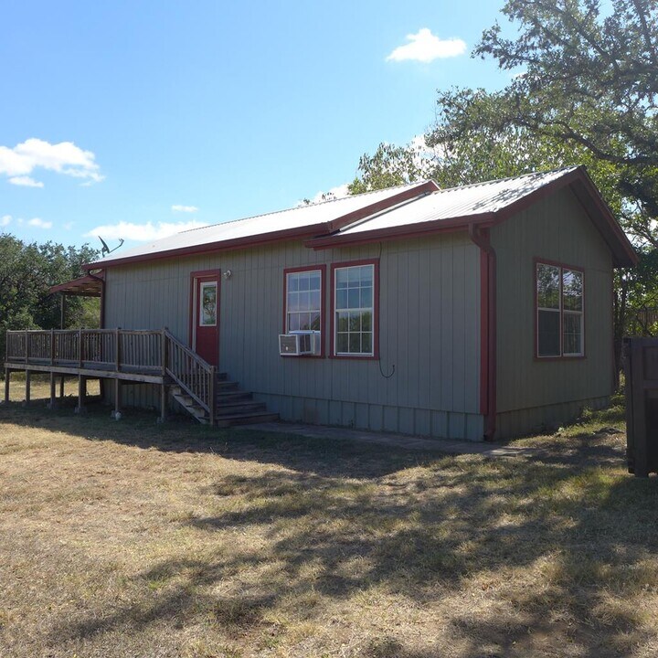 23B Hwy 87 in Comfort, TX - Building Photo