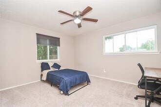 5331 Windsong Trail in Houston, TX - Building Photo - Building Photo