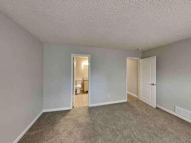 19392 E Brown Dr in Aurora, CO - Building Photo - Building Photo