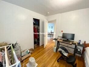 68 Day St, Unit 2 in Boston, MA - Building Photo - Building Photo