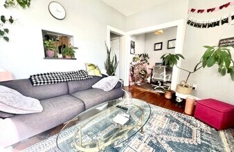 62 Bow St, Unit T in Somerville, MA - Building Photo - Building Photo