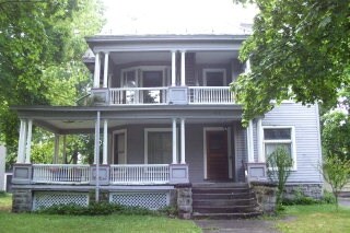 509 W Church St in Elmira, NY - Foto de edificio