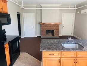 56 Terrace Ave in Naugatuck, CT - Building Photo - Building Photo