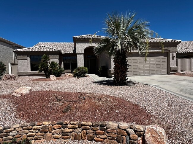 property at 2423 E George Ln