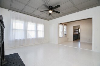 208 Vincent St in Houston, TX - Building Photo - Building Photo