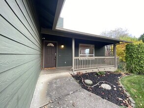 6012 Oscar Ct in Ferndale, WA - Building Photo - Building Photo