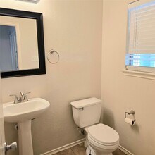 12034 Madison Oak St in Houston, TX - Building Photo - Building Photo