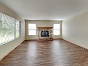 5913 Arbor Gate Dr in Plainfield, IL - Building Photo - Building Photo