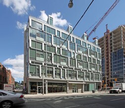 294 Richmond St E in Toronto, ON - Building Photo - Building Photo