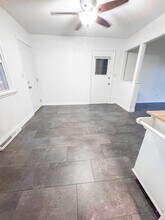 1521 Thompson St in La crosse, WI - Building Photo - Building Photo