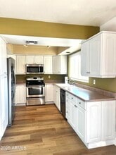 17652 N 19th Dr in Phoenix, AZ - Building Photo - Building Photo