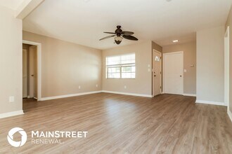 1411 Cromwell Dr in Tarpon Springs, FL - Foto de edificio - Building Photo