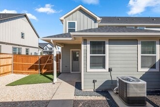 2510 Ophelia Levi Ln, Unit 3D in Round Rock, TX - Building Photo - Building Photo