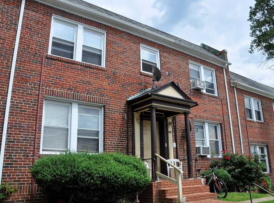 1019 18th St NE in Washington, DC - Building Photo