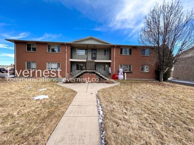 4311 N Chestnut St, Unit 2