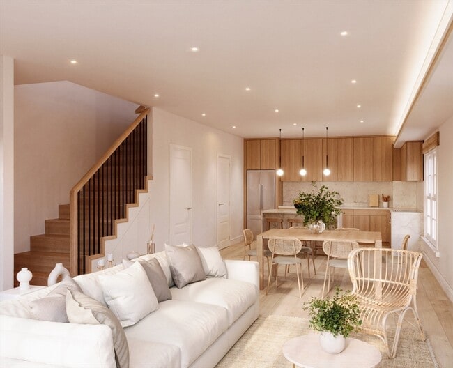 7 Central St in Manchester by the Sea, MA - Foto de edificio - Building Photo