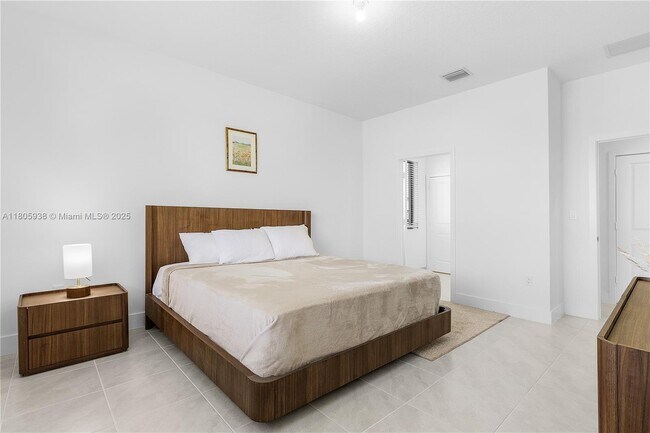 5061 Penella Ave in Ave Maria, FL - Building Photo - Building Photo