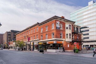 212 ½ - 216 ½ Bank in Ottawa, ON - Building Photo