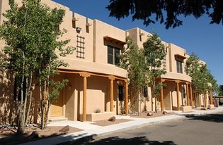 San Mateo de Santa Fe in Santa Fe, NM - Building Photo