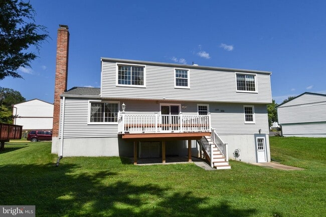 4037 Broadwire Dr in Fairfax, VA - Building Photo - Building Photo