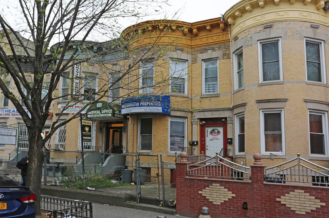 3014 Glenwood Rd in Brooklyn, NY - Building Photo