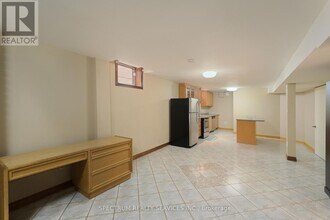 8432 Martin Grove Rd in Vaughan, ON - Building Photo - Building Photo