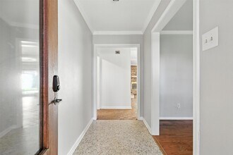 12463 Mooredale Ln in Houston, TX - Building Photo - Building Photo