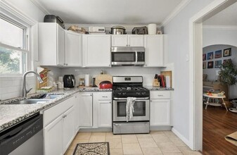 5044 Pershing St in Dallas, TX - Building Photo - Building Photo