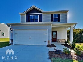 385 Ivy Bank Dr in Angier, NC - Building Photo