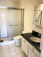1887 Greenfield Ave, Unit 105 in Los Angeles, CA - Building Photo - Building Photo