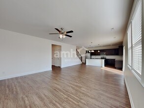 2745 Bison Ct in Nashville, TN - Building Photo - Building Photo