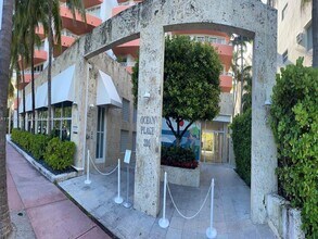 226 Ocean Dr in Miami Beach, FL - Building Photo - Building Photo